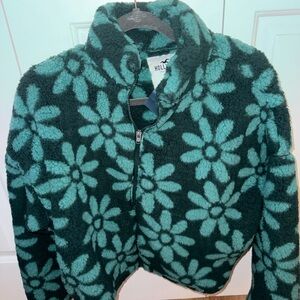 NEW!! Hollister Floral Green Fleece Jacket 💚